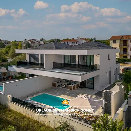 Villa Villa Porat Porat